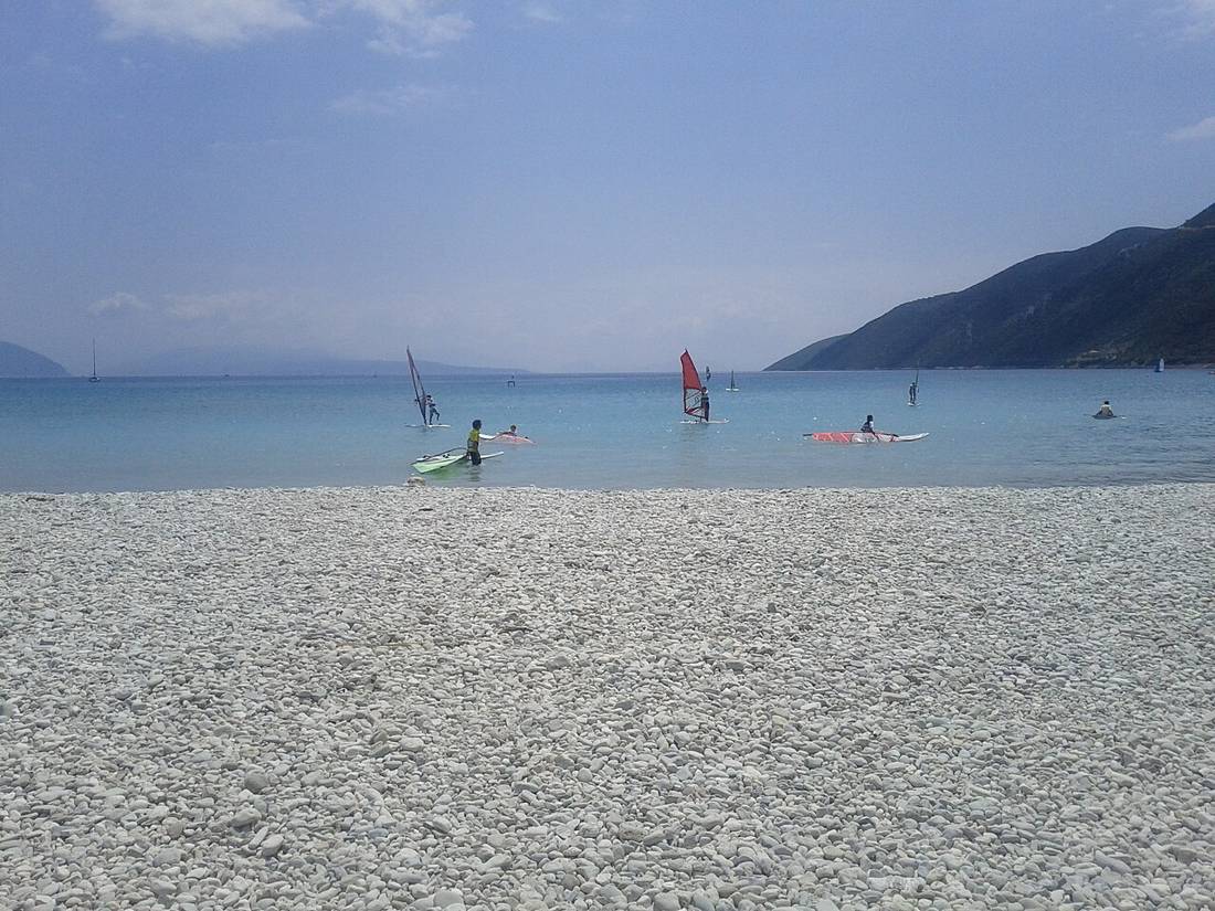 Vasiliki koyunda yelkenler