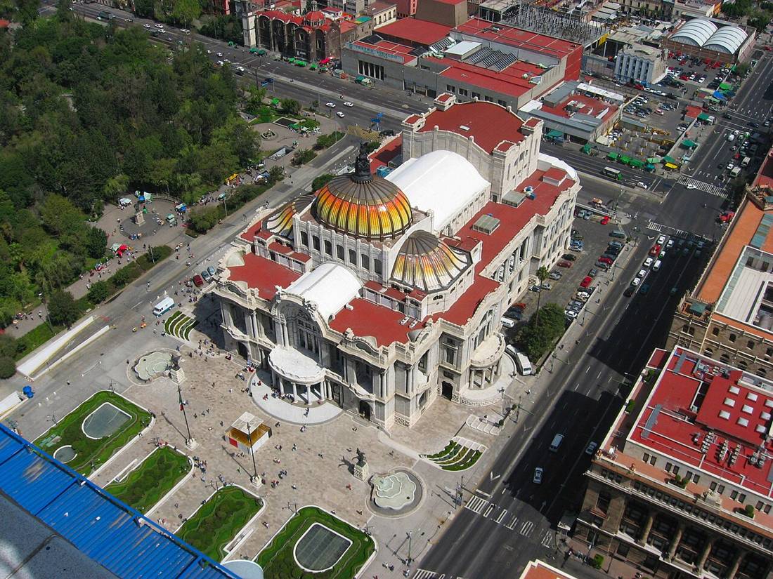 Mexico City merkezinin havadan görünümü