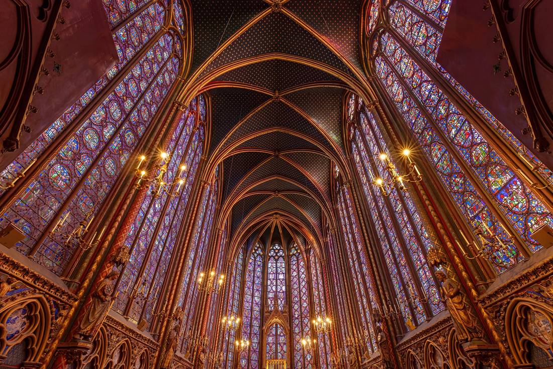 Sainte-Chapelle'in vitraylı üst şapeli