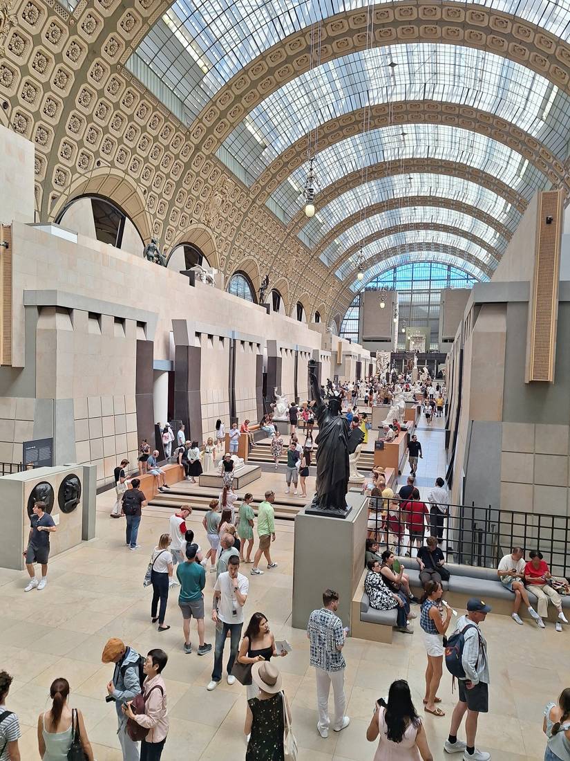 Musée d'Orsay'in eski istasyon salonu