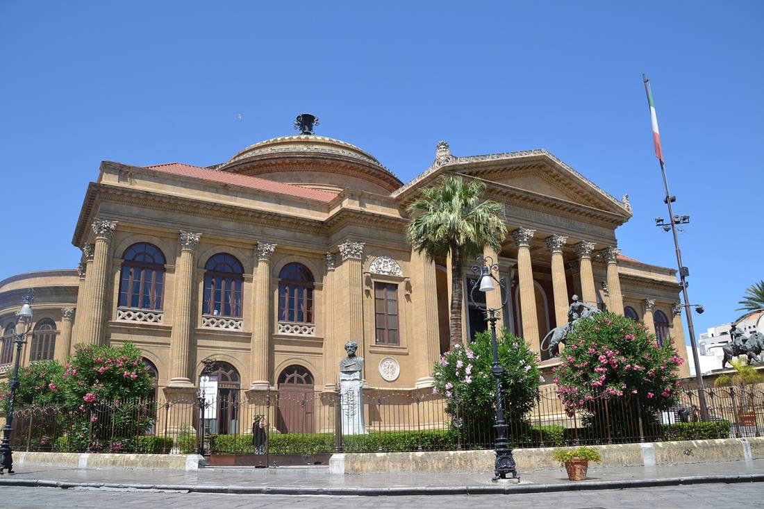 Teatro Massimo binası