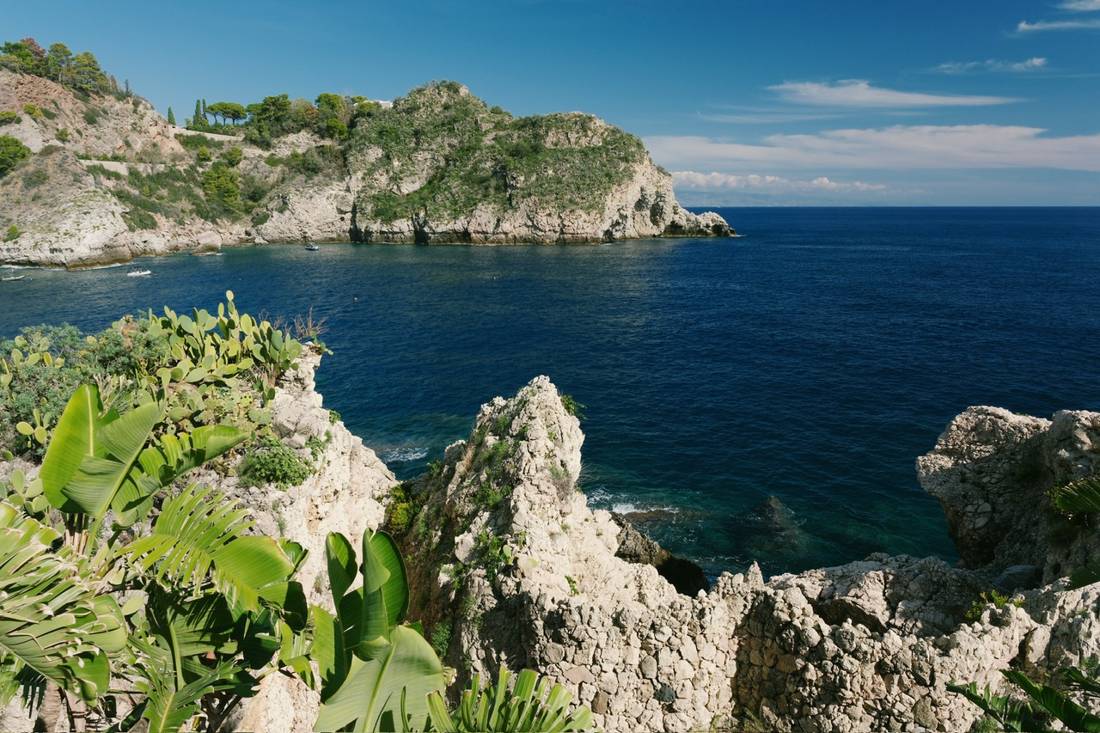Isola Bella koyu