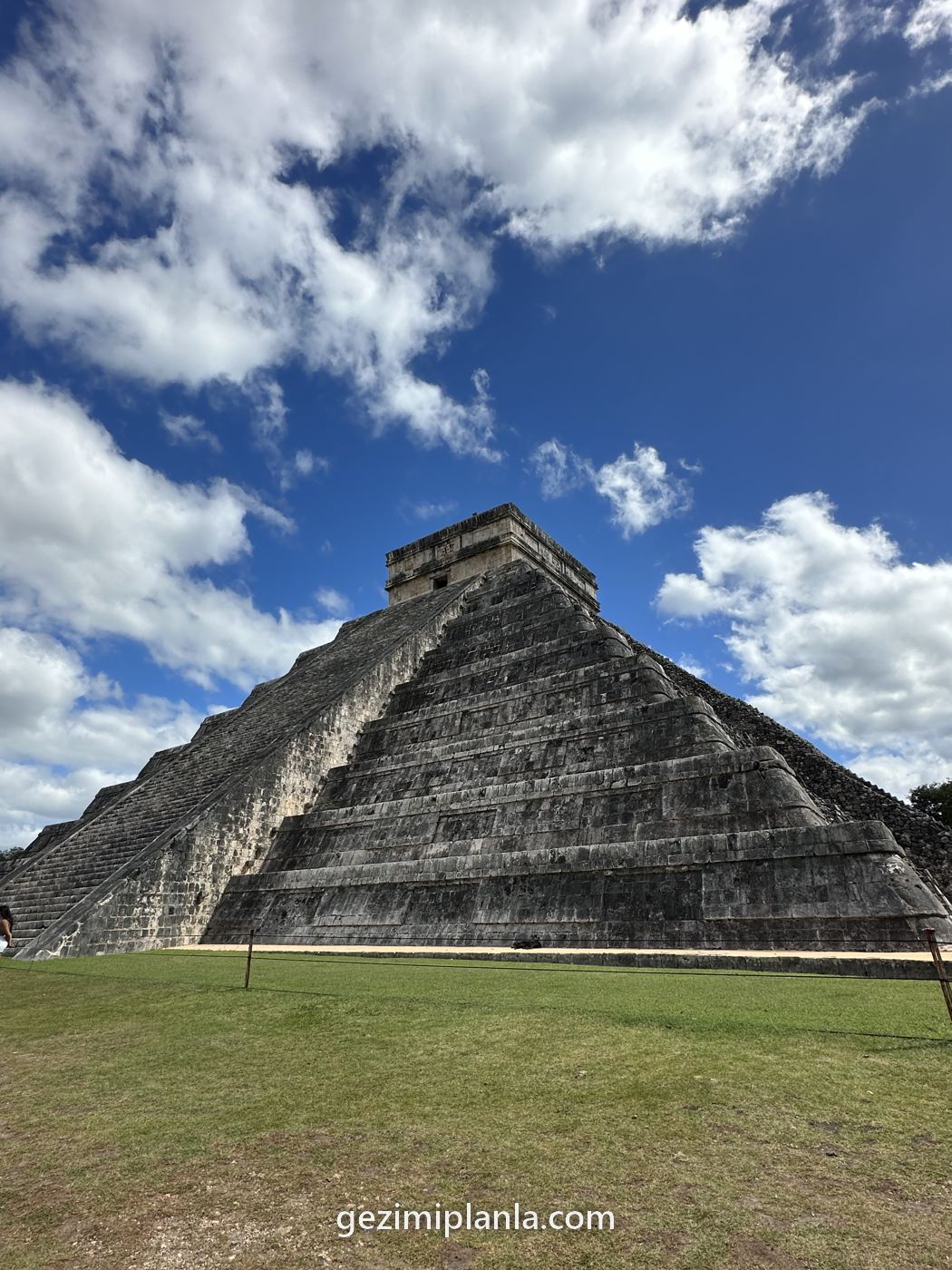 Chichén Itzá'da El Castillo piramidi