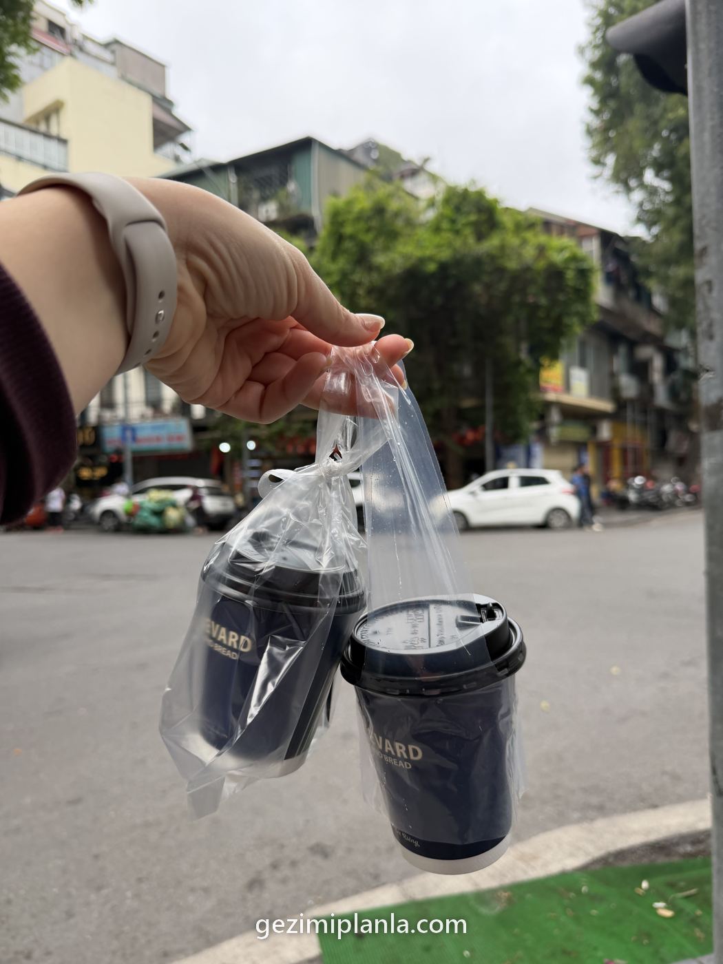 Poşette Vietnam buz kahvesi